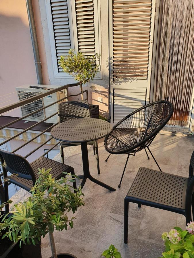 Apartment And Room Marija Veglia Exterior foto